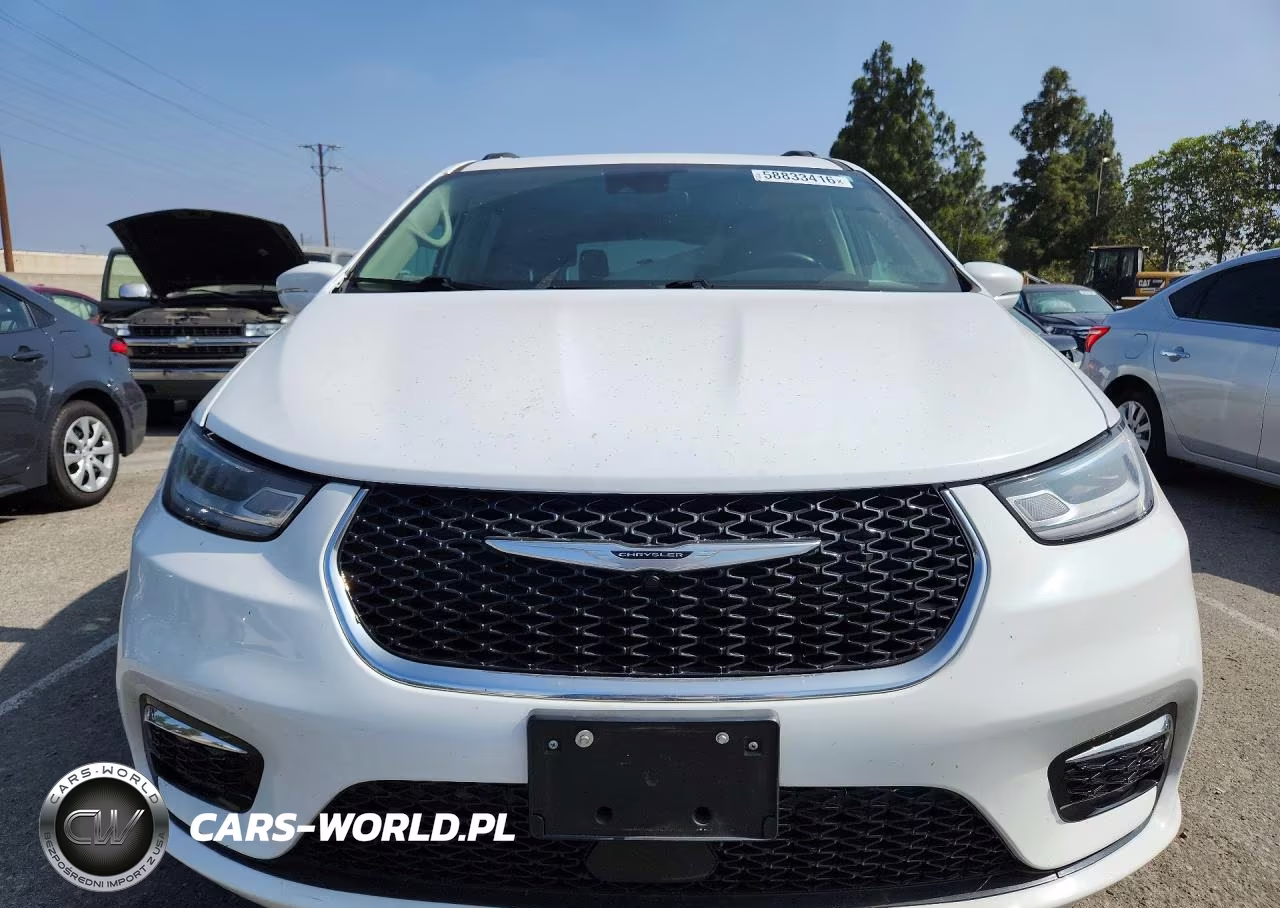 2022 Chrysler Pacifica Touring L VIN:2C4RC1BG0NR197859 - 5