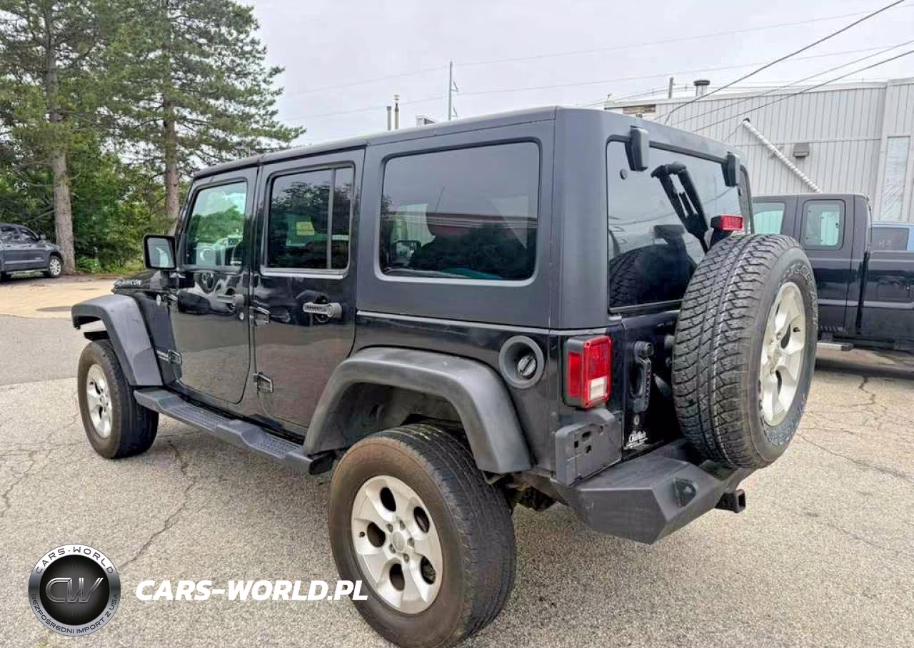 2013 Jeep Wrangler Unlimited Rubicon VIN:1C4BJWFG0DL516764 - 3
