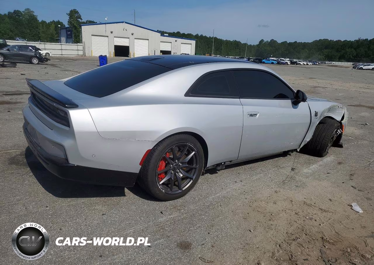 2024 Dodge Charger Daytona Scat Pack VIN:2C3CDBDK2RR202242 - 3