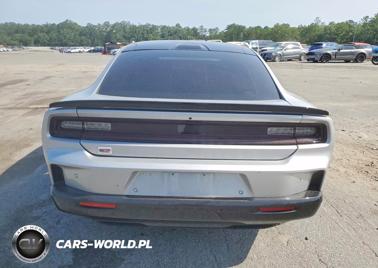 2024 Dodge Charger Daytona Scat Pack VIN:2C3CDBDK2RR202242 - 6
