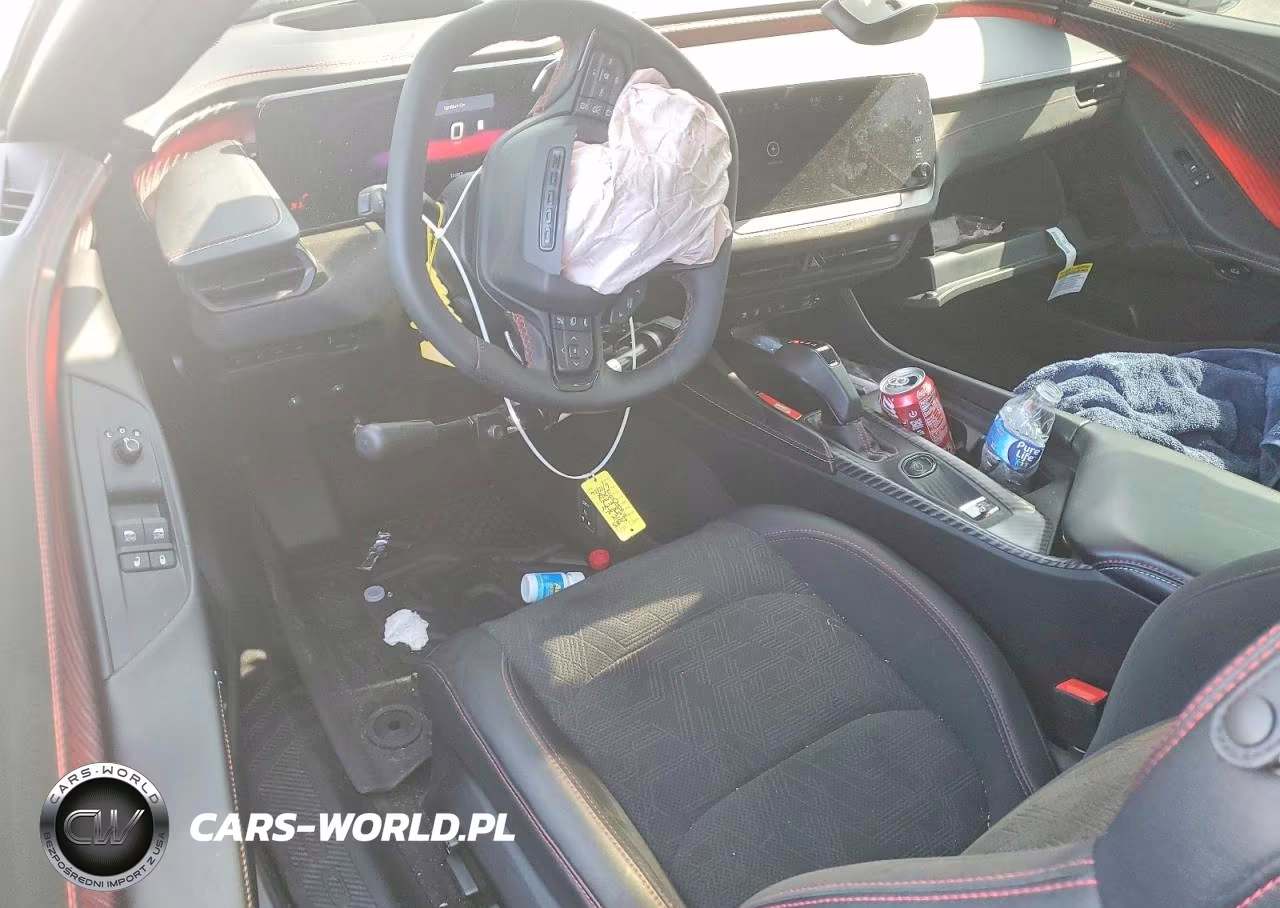 2024 Dodge Charger Daytona Scat Pack VIN:2C3CDBDK2RR202242 - 8