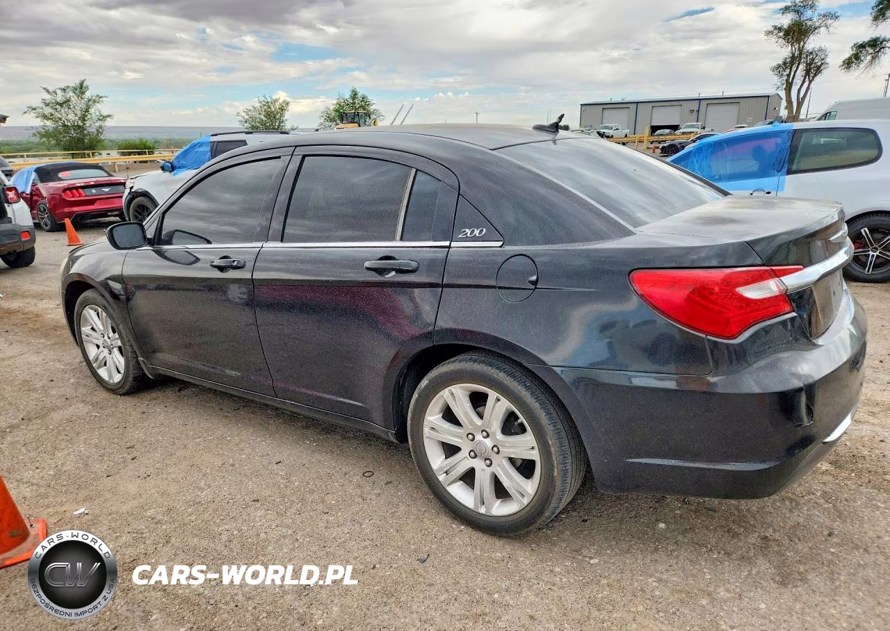 2013 Chrysler 200 VIN:1C3CCBBB4DN592904 - 2