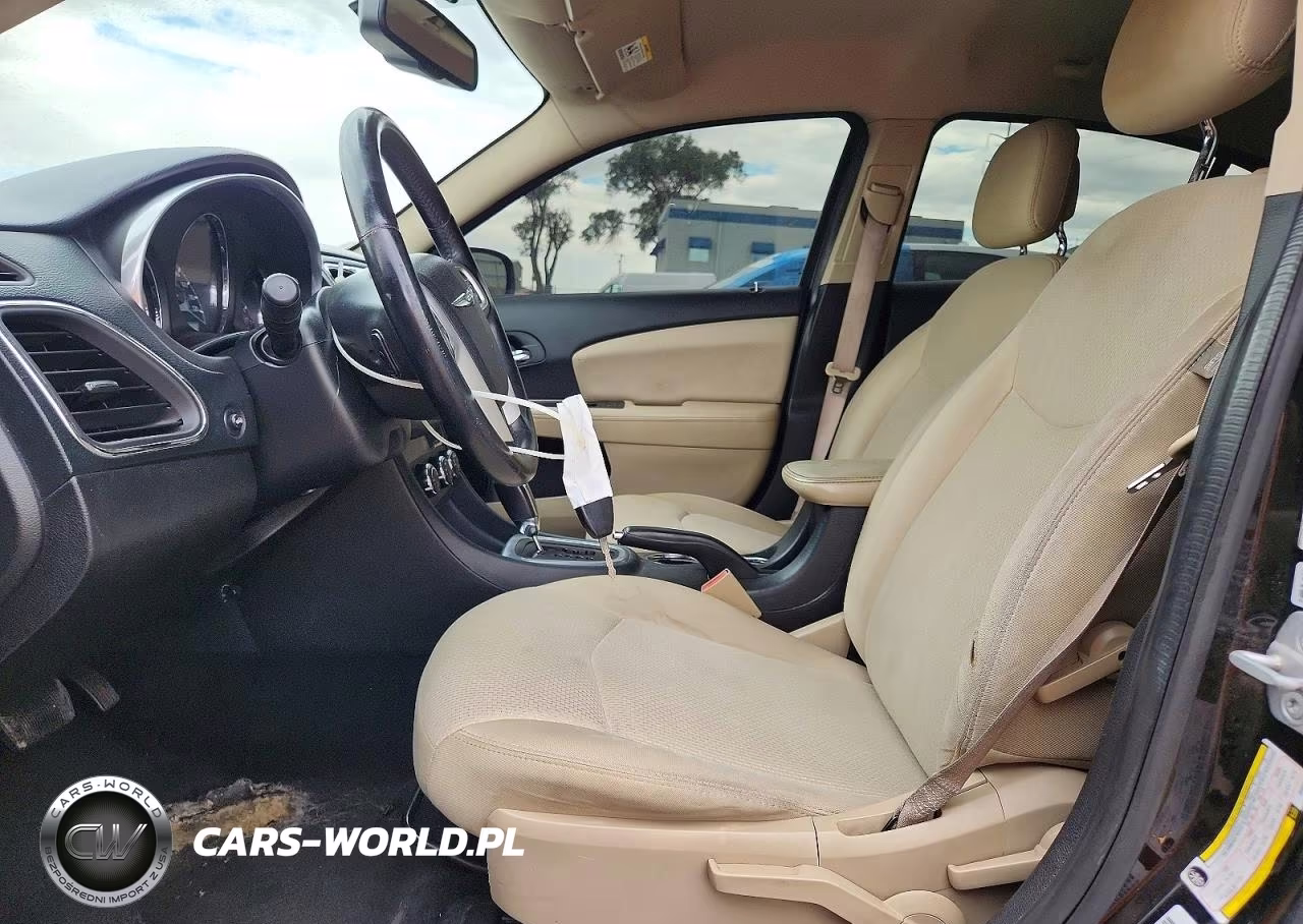 2013 Chrysler 200 VIN:1C3CCBBB4DN592904 - 7