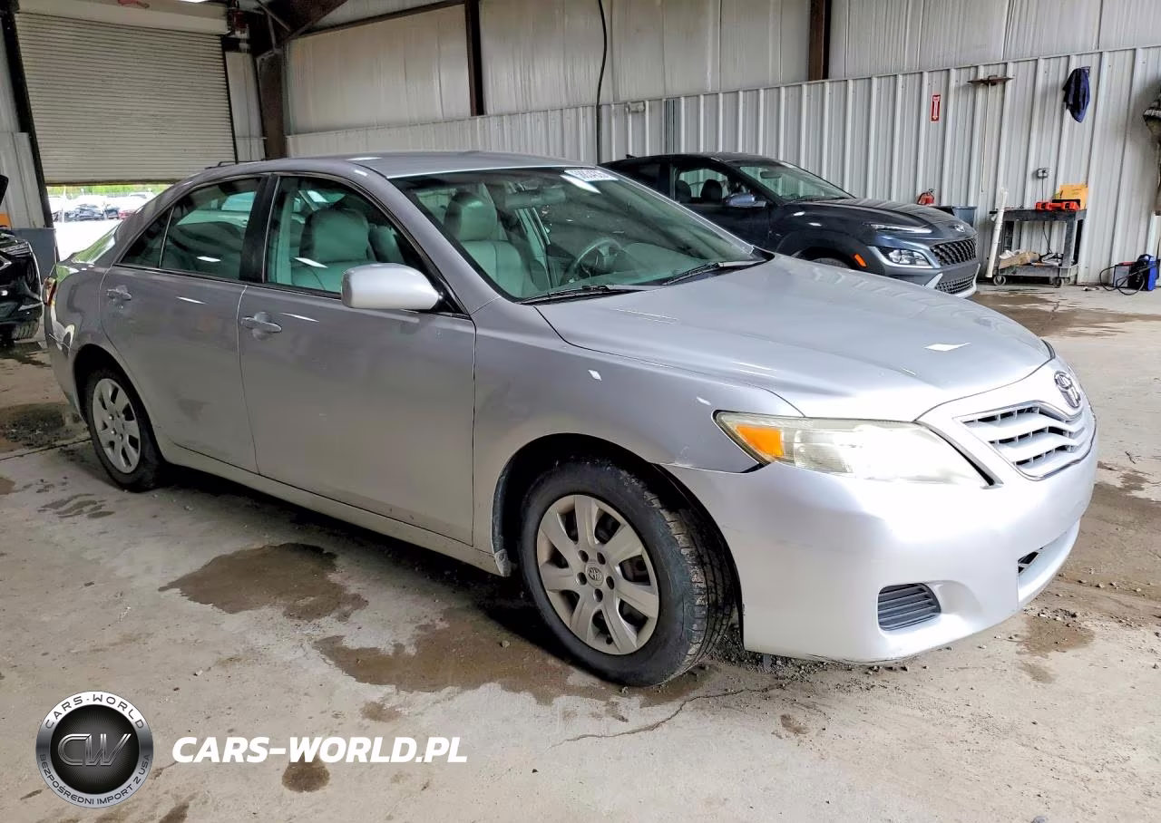 2010 Toyota Camry Le VIN:4T1BF3EK5AU016672 - 4