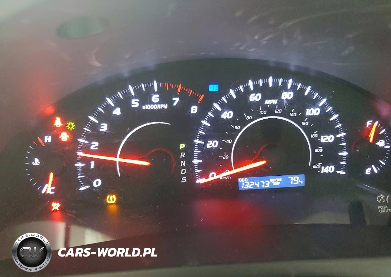 2010 Toyota Camry Le VIN:4T1BF3EK5AU016672 - 9