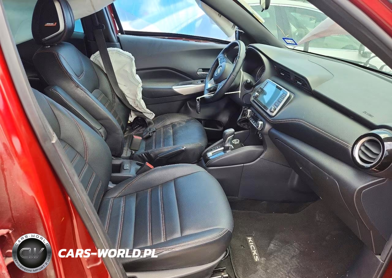 2019 Nissan Kicks Sr VIN:3N1CP5CUXKL480996 - 7