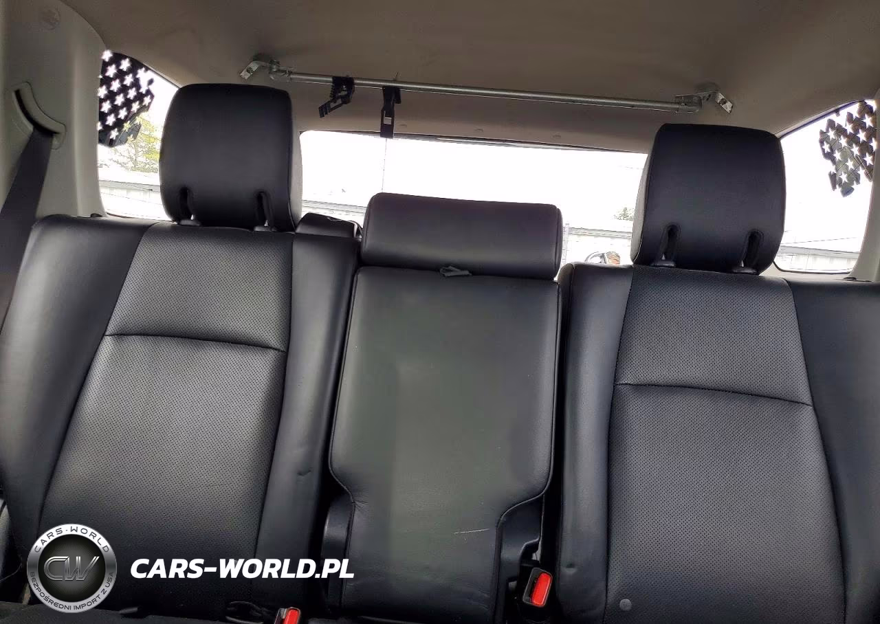 2019 Toyota 4Runner Limited VIN:JTEBU5JR3K5685877 - 10