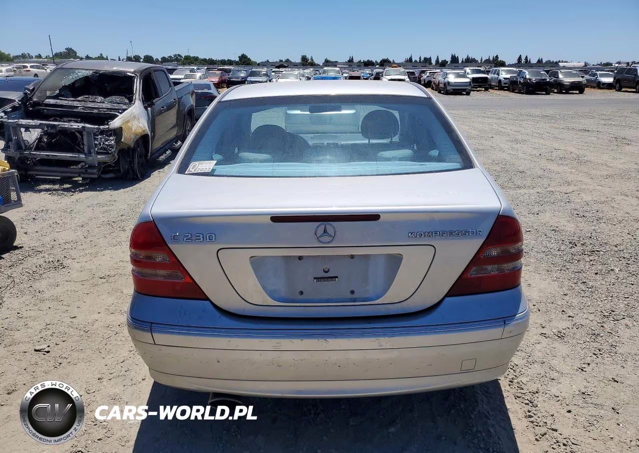 2004 Mercedes-Benz C 230K Sport Sedan VIN:WDBRF40J74A629355 - 6