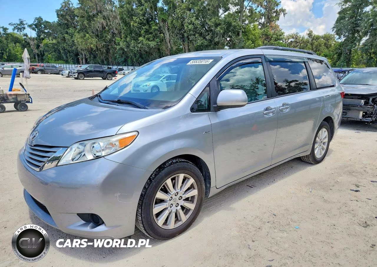 2017 Toyota Sienna Le