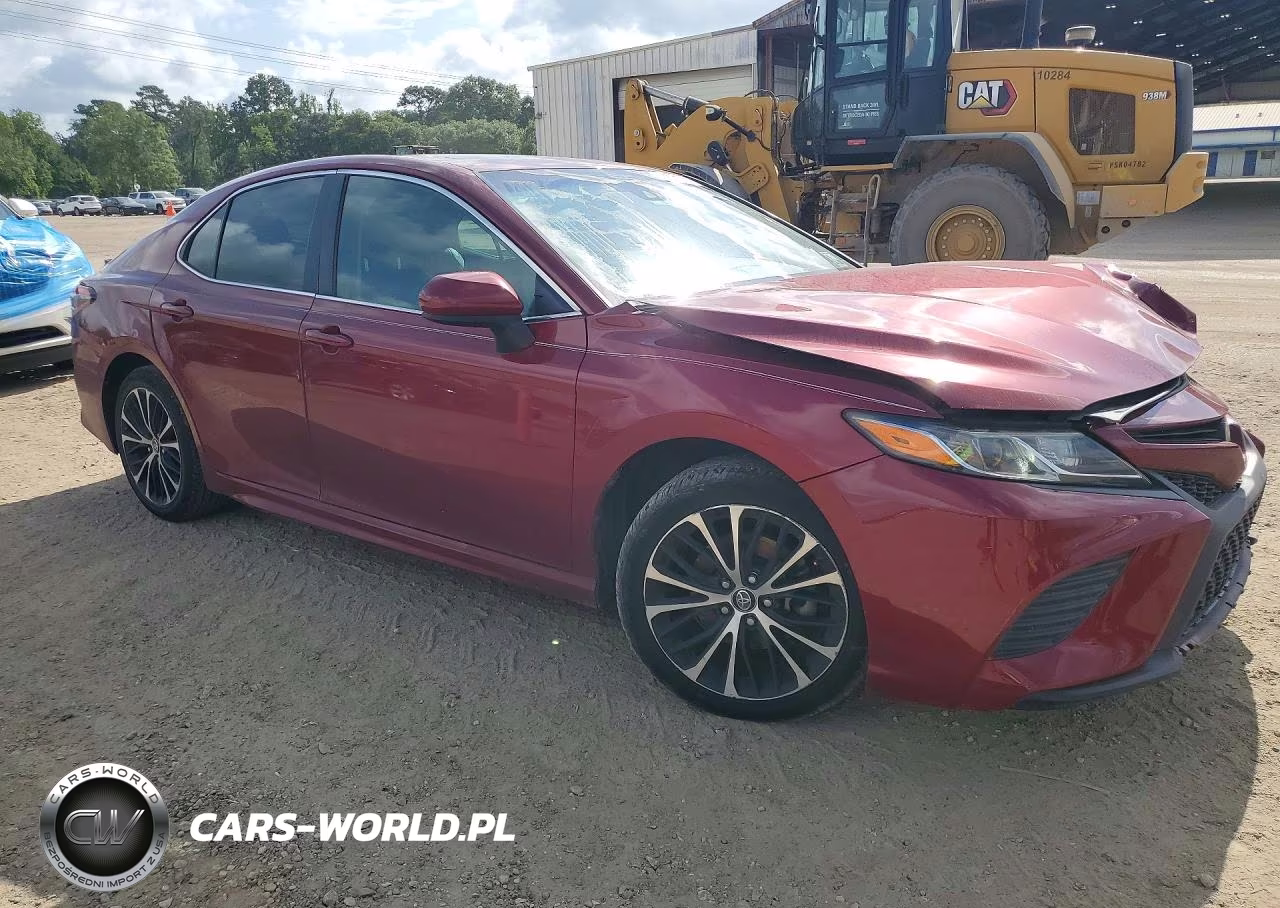 2018 Toyota Camry Se VIN:4T1B11HK7JU556653 - 4