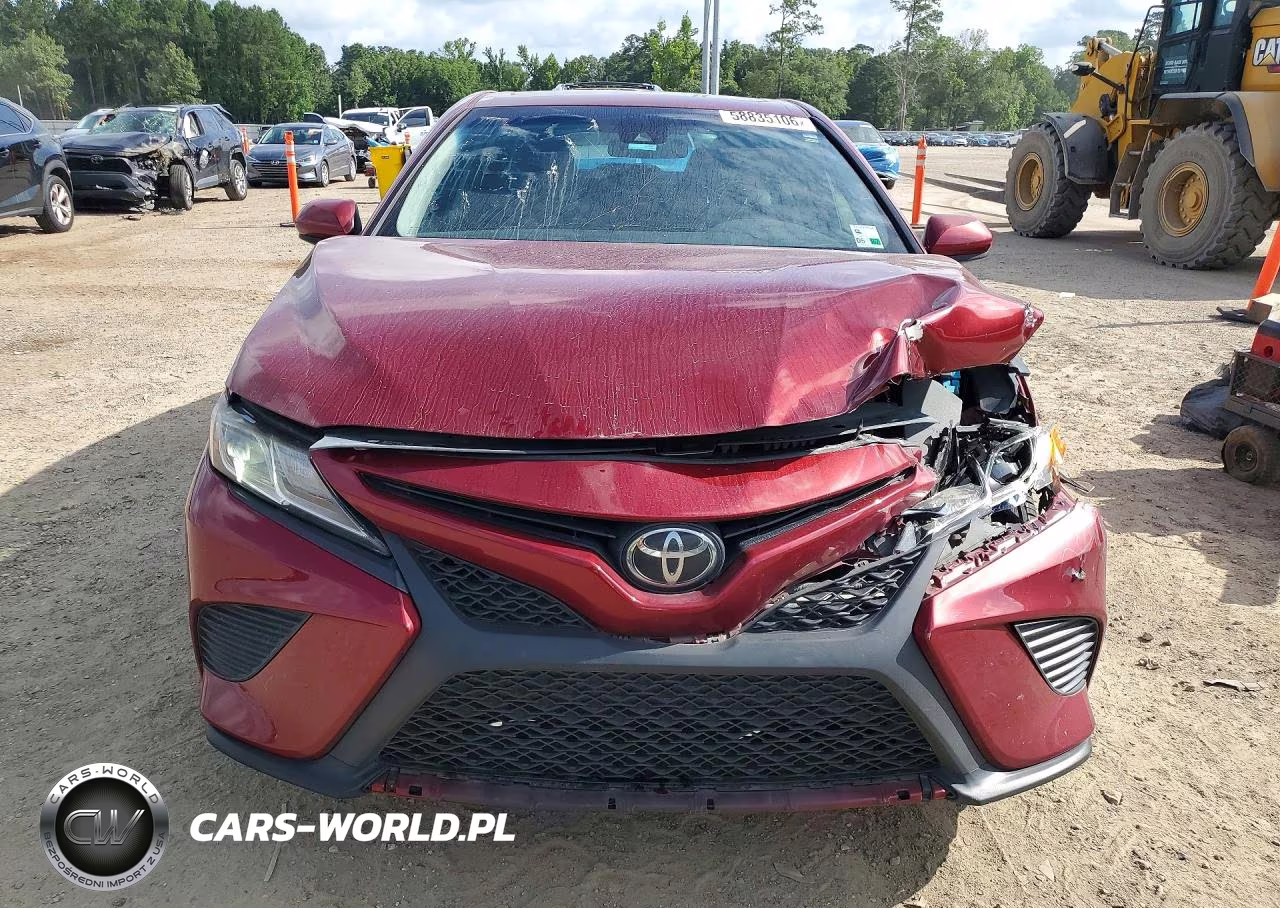 2018 Toyota Camry Se VIN:4T1B11HK7JU556653 - 5