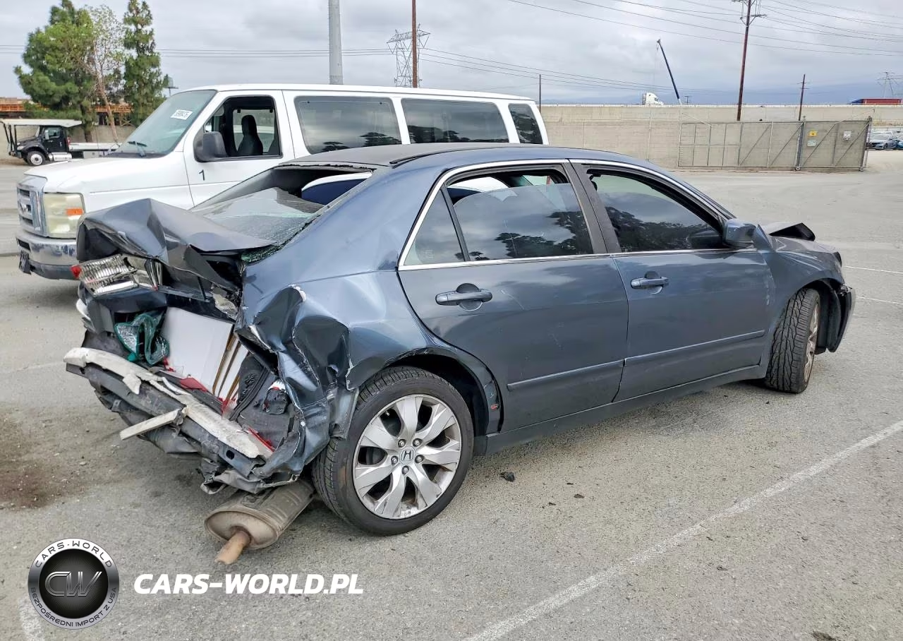 2003 Honda Accord Lx VIN:JHMCM56303C045750 - 3