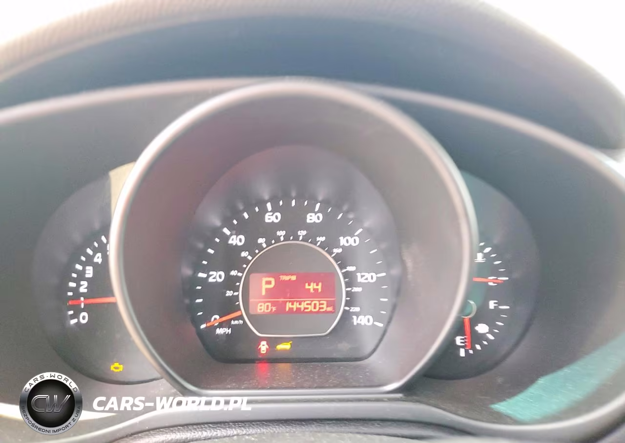 2016 Kia Soul + VIN:KNDJP3A58G7335990 - 9