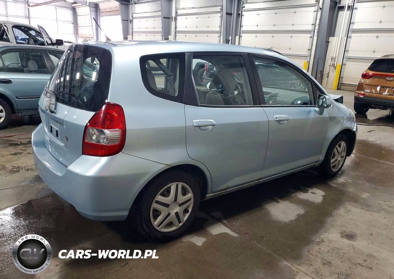 2007 Honda Fit VIN:JHMGD38487S005651 - 3