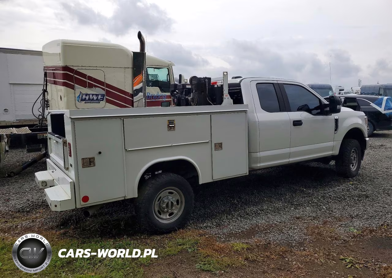 2020 Ford F250 Super Duty VIN:1FT7X2B6XLED40450 - 3