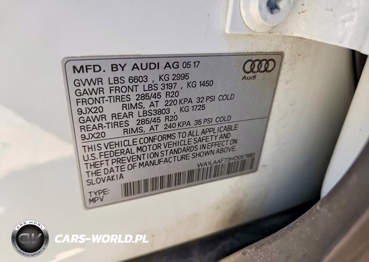 2017 Audi Q7 Premium Plus VIN:WA1LAAF73HD057683 - 12