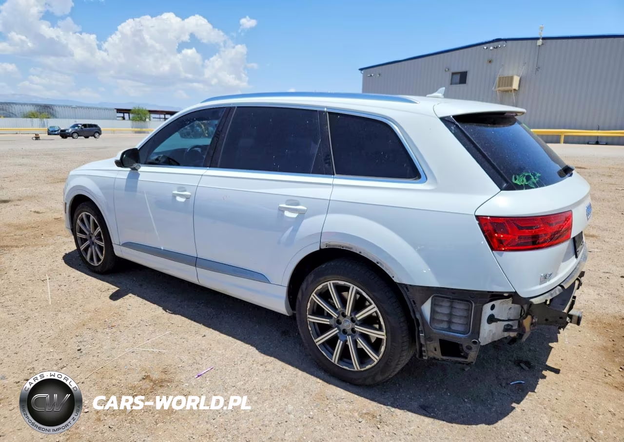 2017 Audi Q7 Premium Plus VIN:WA1LAAF73HD057683 - 2