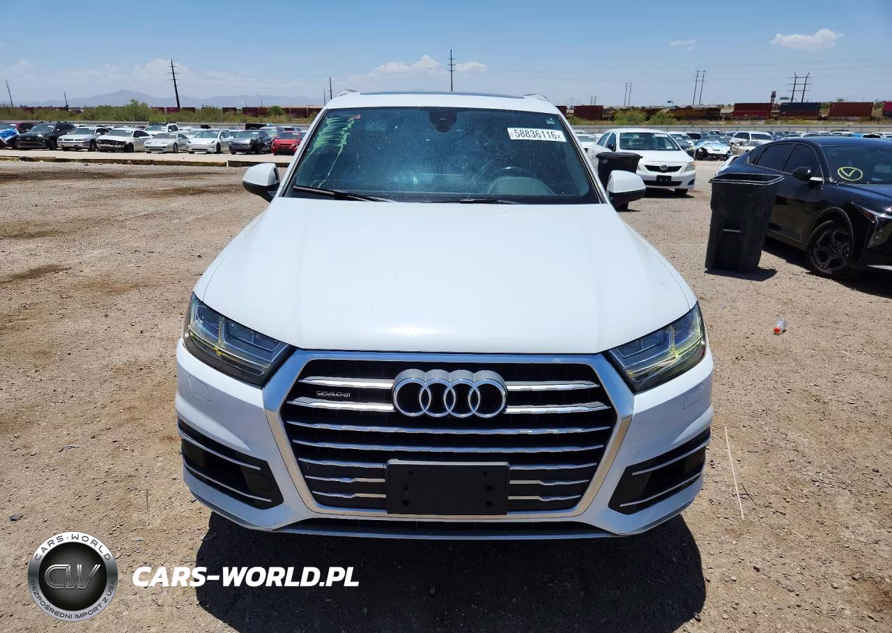 2017 Audi Q7 Premium Plus VIN:WA1LAAF73HD057683 - 5