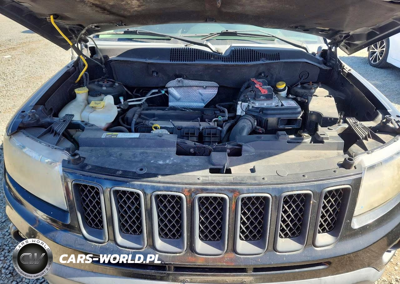 2014 Jeep Compass Sport VIN:1C4NJCBA0ED696689 - 11