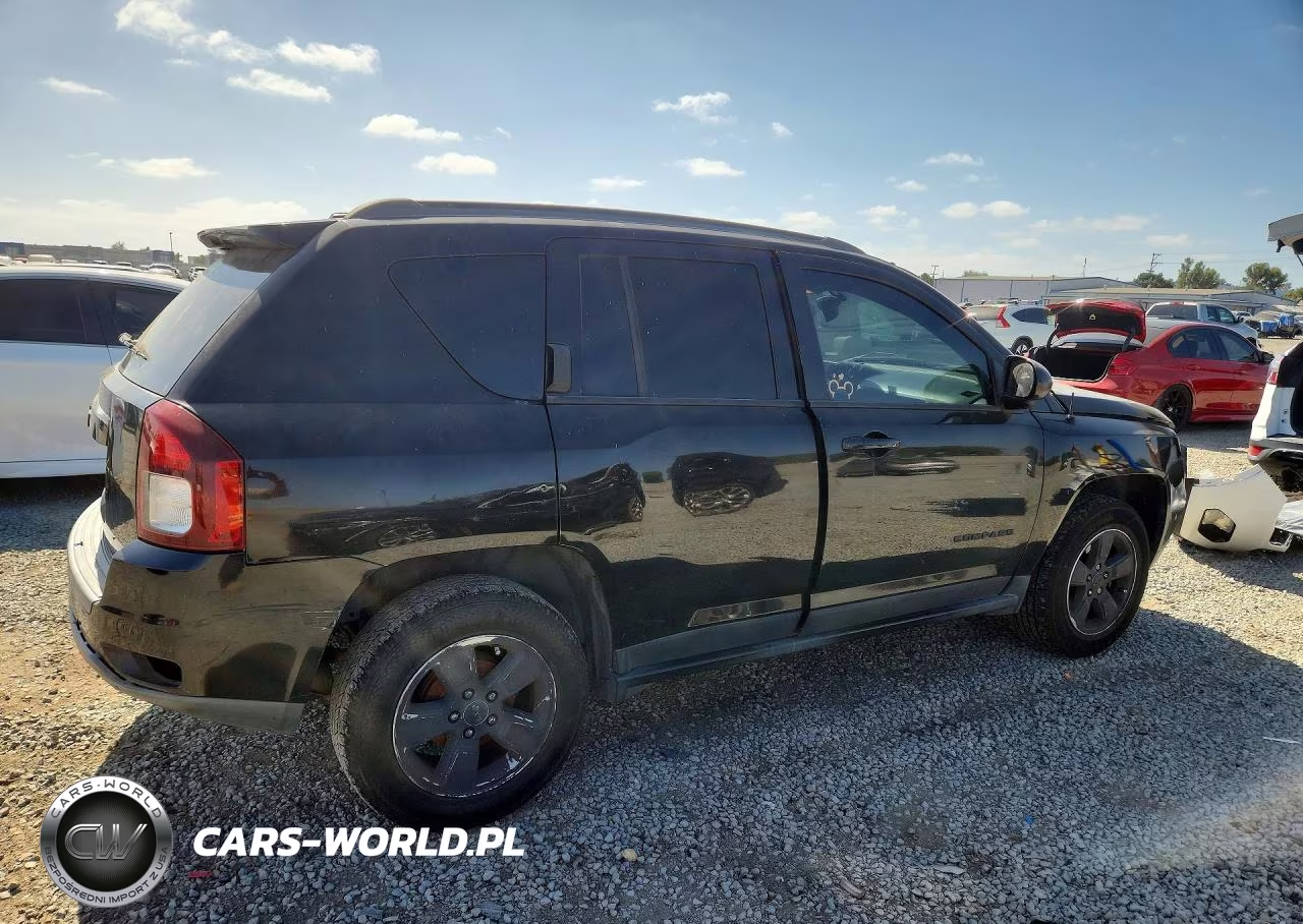2014 Jeep Compass Sport VIN:1C4NJCBA0ED696689 - 3