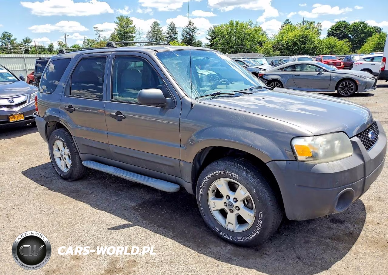 2005 Ford Escape Xlt VIN:1FMYU93175KD99593 - 4