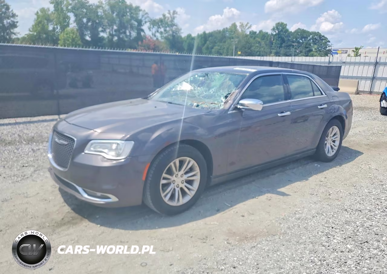 2016 Chrysler 300C