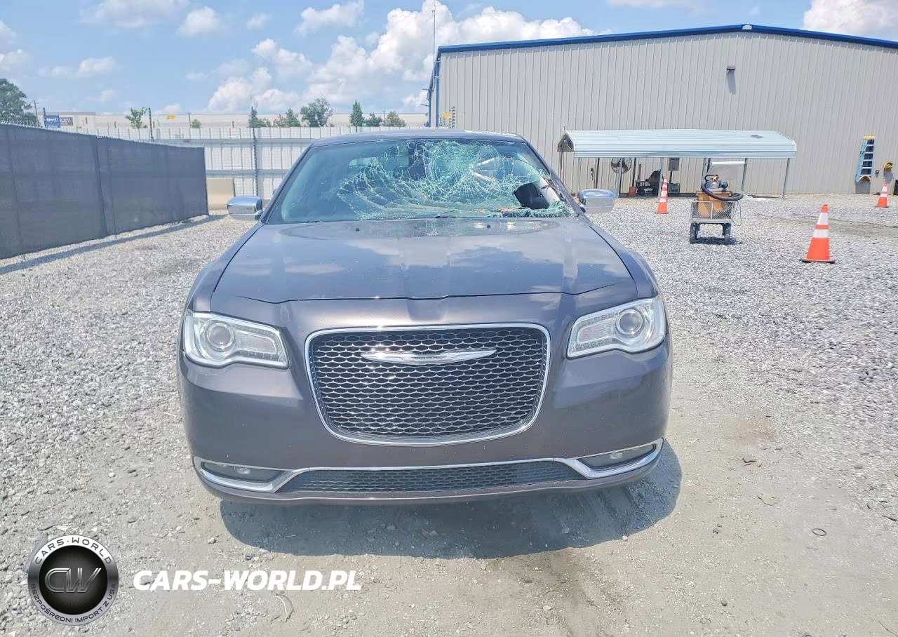 2016 Chrysler 300C VIN:2C3CCAEG1GH151858 - 5