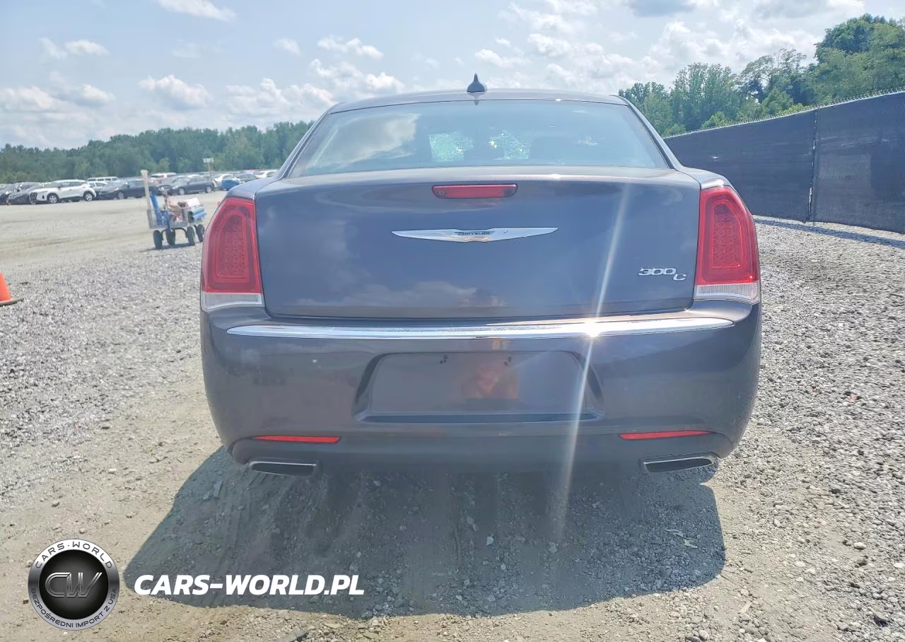 2016 Chrysler 300C VIN:2C3CCAEG1GH151858 - 6