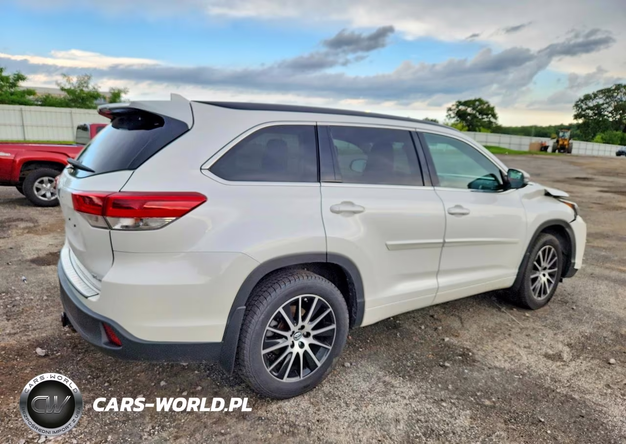 2017 Toyota Highlander Se VIN:5TDJZRFH1HS481980 - 3