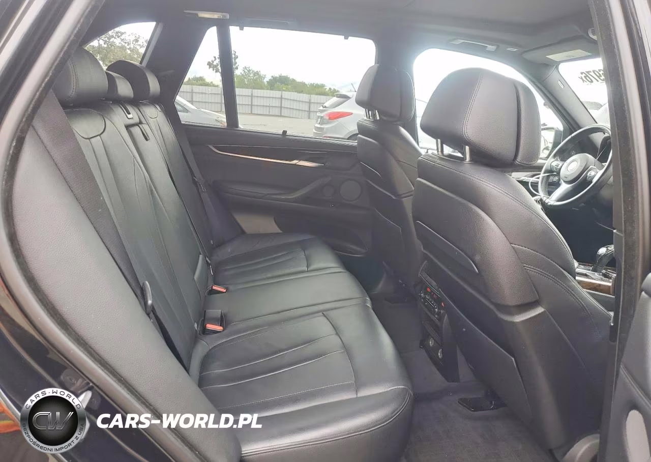 2016 BMW X5 xDrive50I VIN:5UXKR6C52G0J79661 - 11