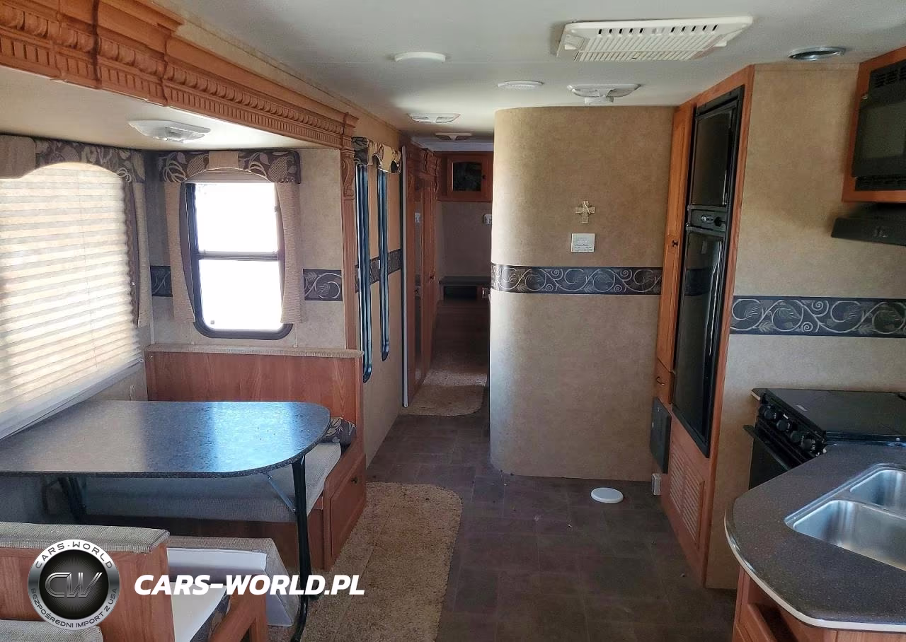 2012 Heartland North Trail Camper VIN:5SFNB3421CE238764 - 5