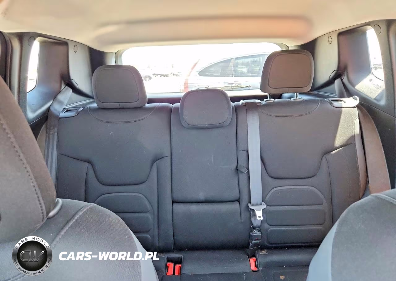 2016 Jeep Renegade Latitude VIN:ZACCJBBT7GPD78981 - 10
