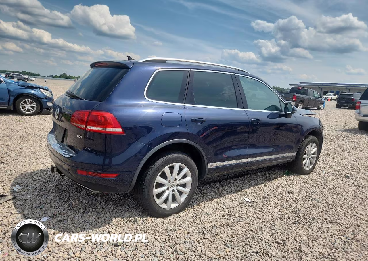 2012 Volkswagen Touareg V6 Tdi VIN:WVGEK9BP3CD006821 - 3