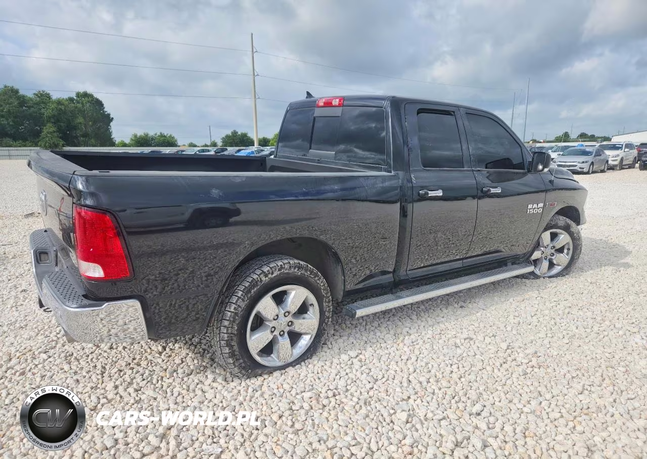 2015 Ram 1500 Slt VIN:1C6RR6GMXFS614387 - 3
