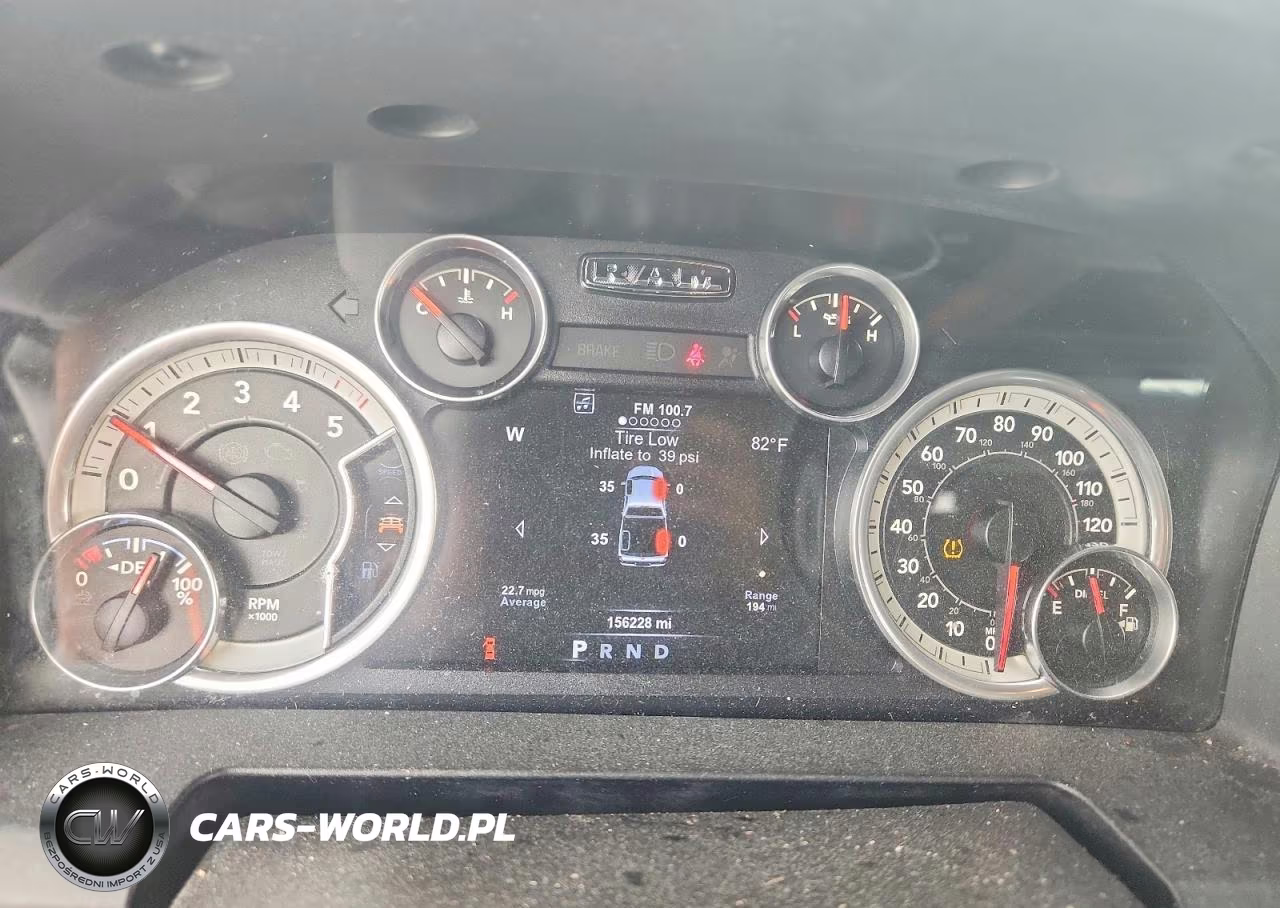 2015 Ram 1500 Slt VIN:1C6RR6GMXFS614387 - 9