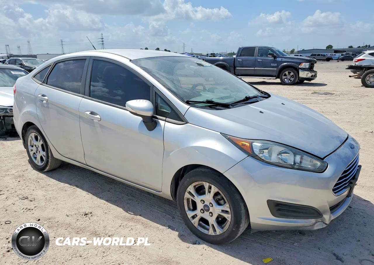 2015 Ford Fiesta Se VIN:3FADP4BJ8FM161797 - 4