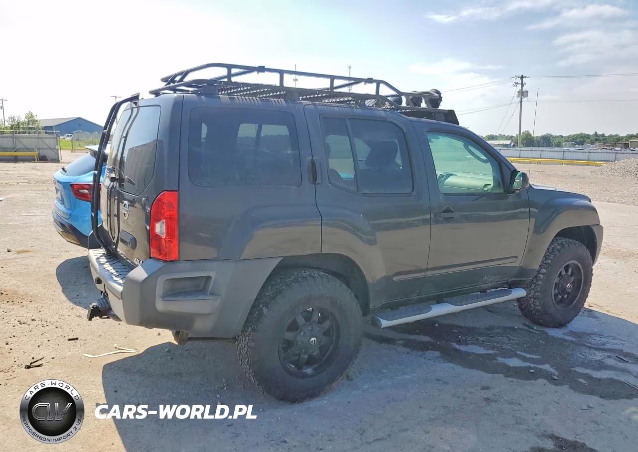 2010 Nissan Xterra X VIN:5N1AN0NW3AC518036 - 3