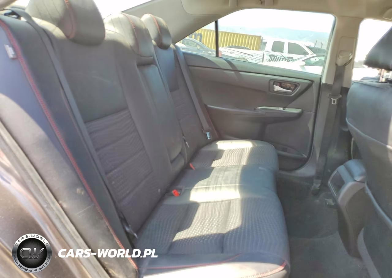 2015 Toyota Camry Se VIN:4T1BF1FK1FU021801 - 10