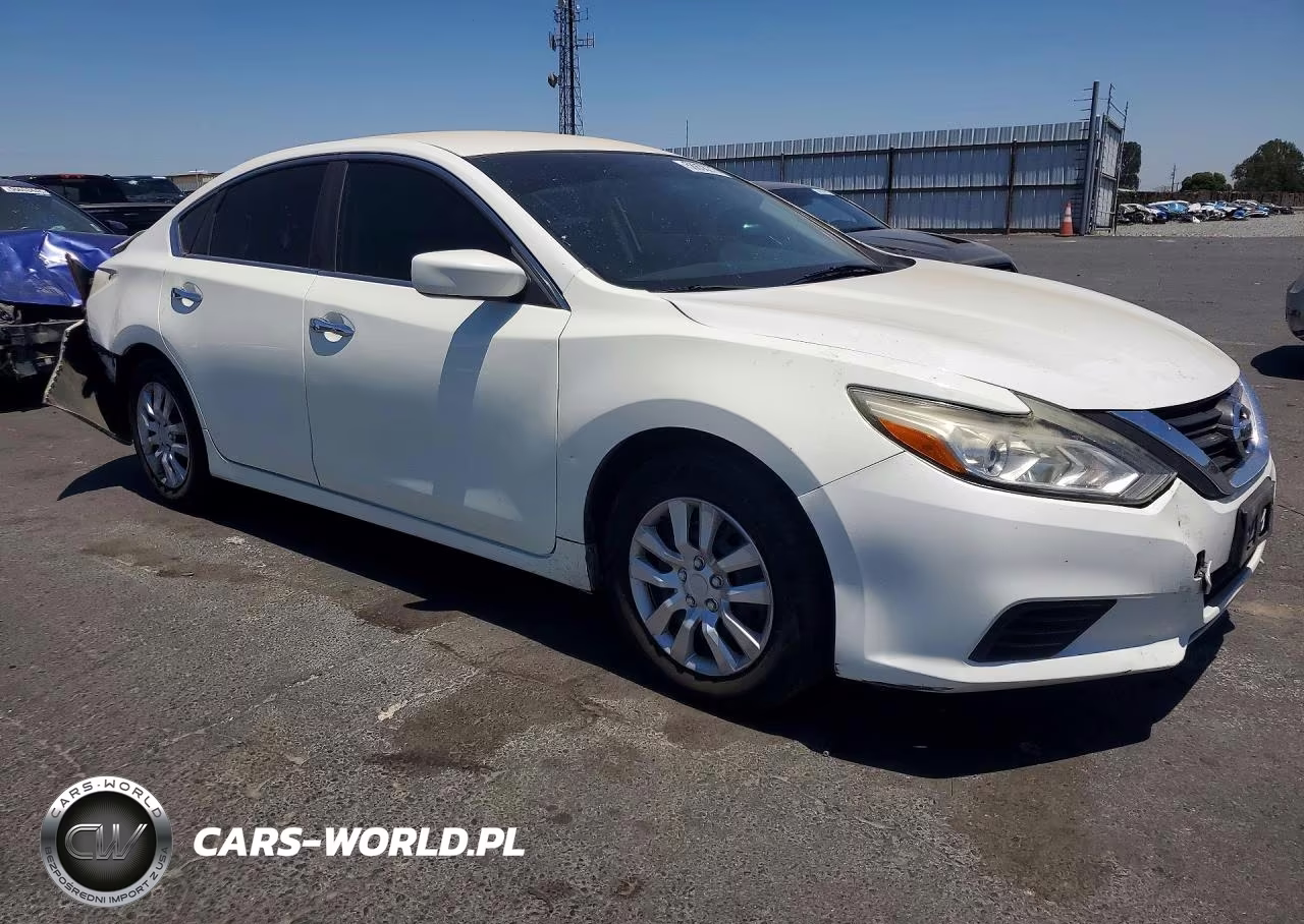 2016 Nissan Altima 2.5 S VIN:1N4AL3AP3GN333711 - 4