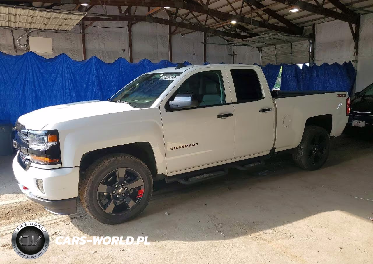 2017 Chevrolet Silverado K1500 Lt