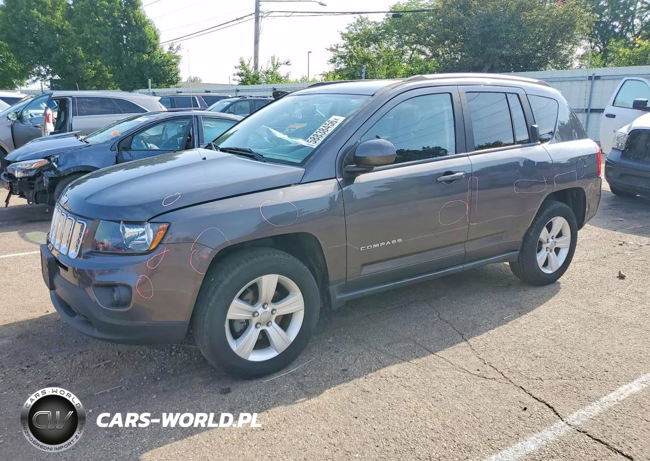 2017 Jeep Compass Latitude – zdjęcie 1 z 13