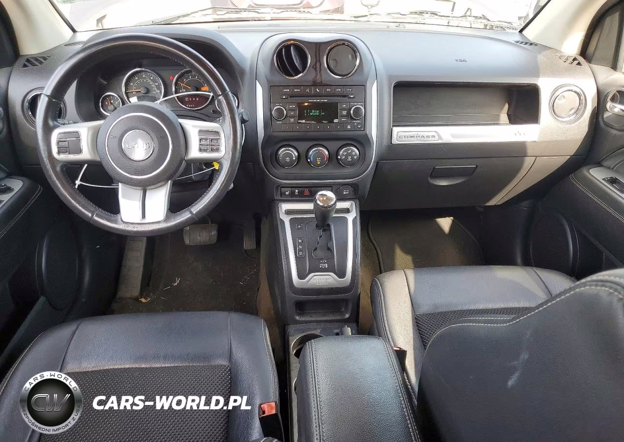 2017 Jeep Compass Latitude VIN:1C4NJDEB7HD121505 - 8