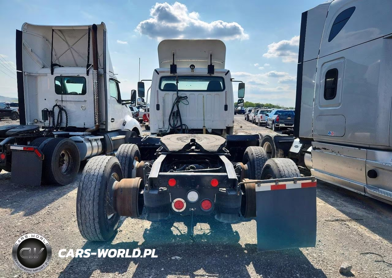 2016 Freightliner Business Class M2 Semi Truck VIN:1FUJC5DV2GHHF5443 - 9