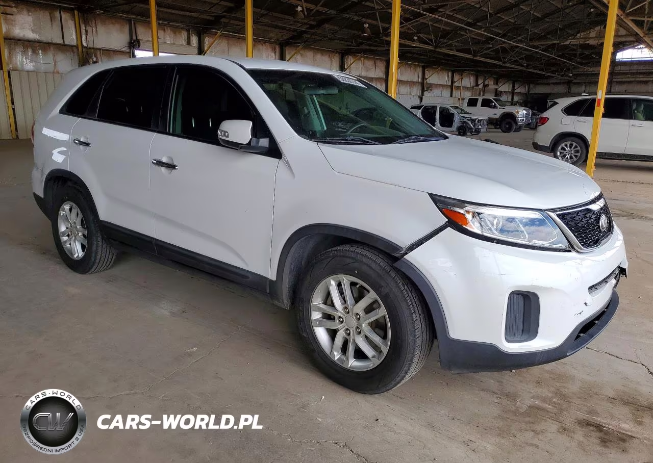 2015 Kia Sorento Lx VIN:5XYKT3A65FG549913 - 4