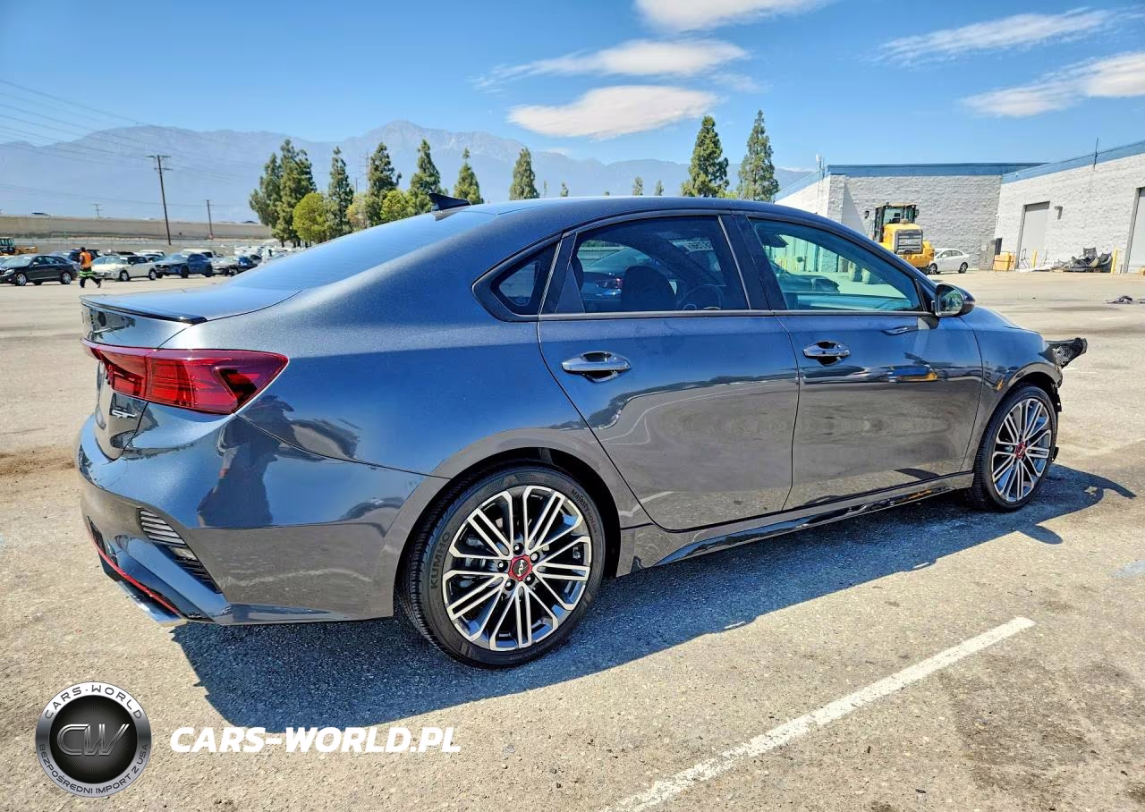 2024 Kia Forte Gt VIN:3KPF44AC7RE773115 - 3