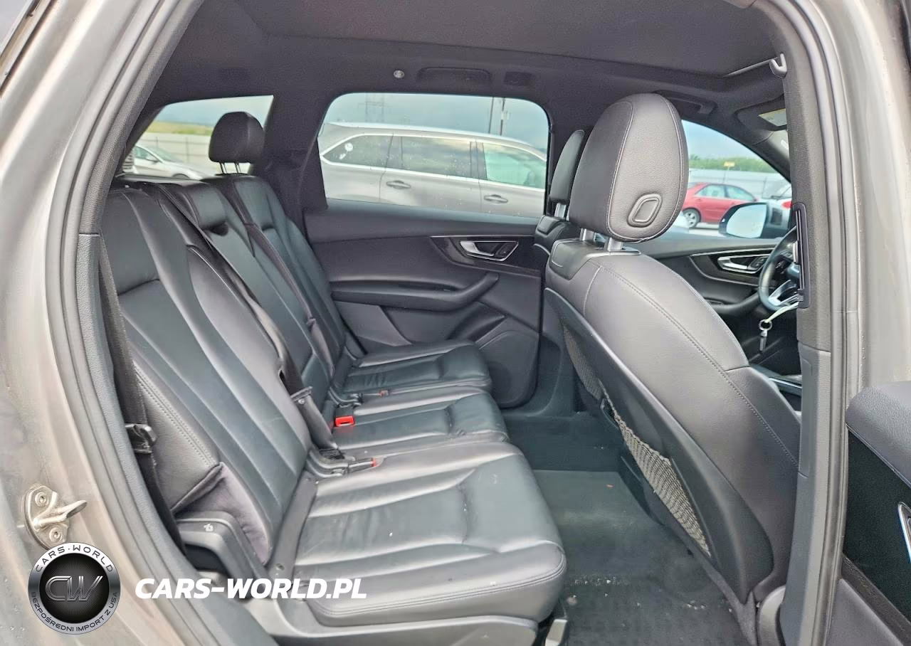 2017 Audi Q7 Premium Plus VIN:WA1LAAF76HD058391 - 11