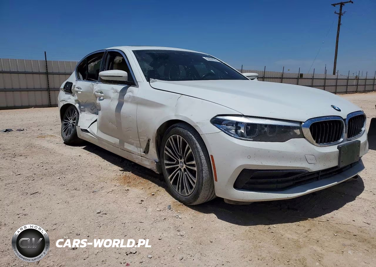 2019 BMW 530 I VIN:WBAJA5C5XKBX86805 - 4