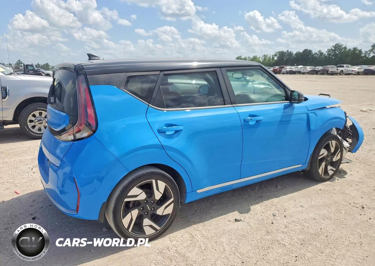 2023 Kia Soul Gt Line VIN:KNDJ53AU2P7194203 - 3