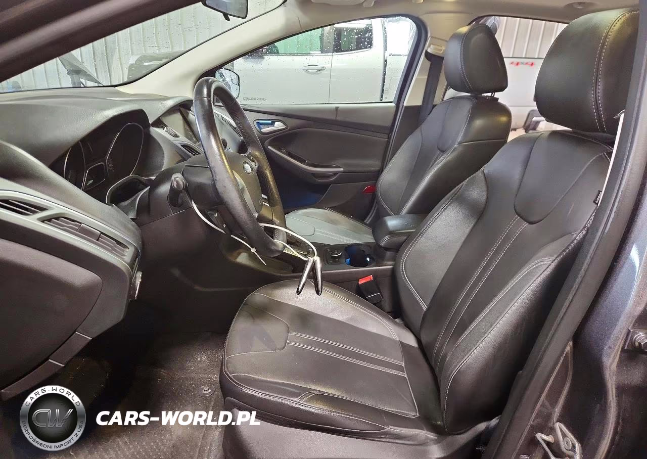 2013 Ford Focus Titanium VIN:1FADP3N20DL300334 - 7