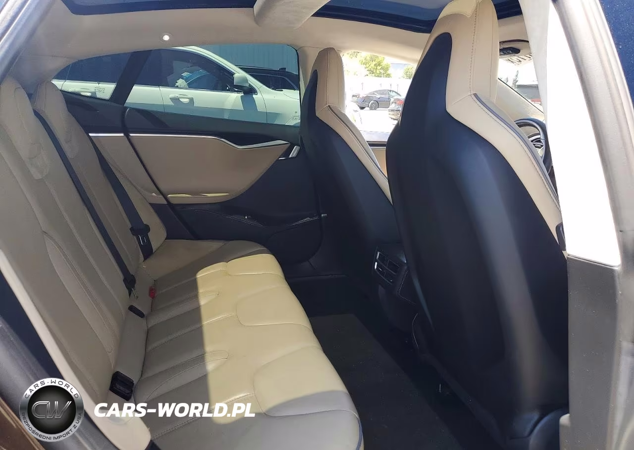 2014 Tesla Model S VIN:5YJSA1H15EFP50303 - 10